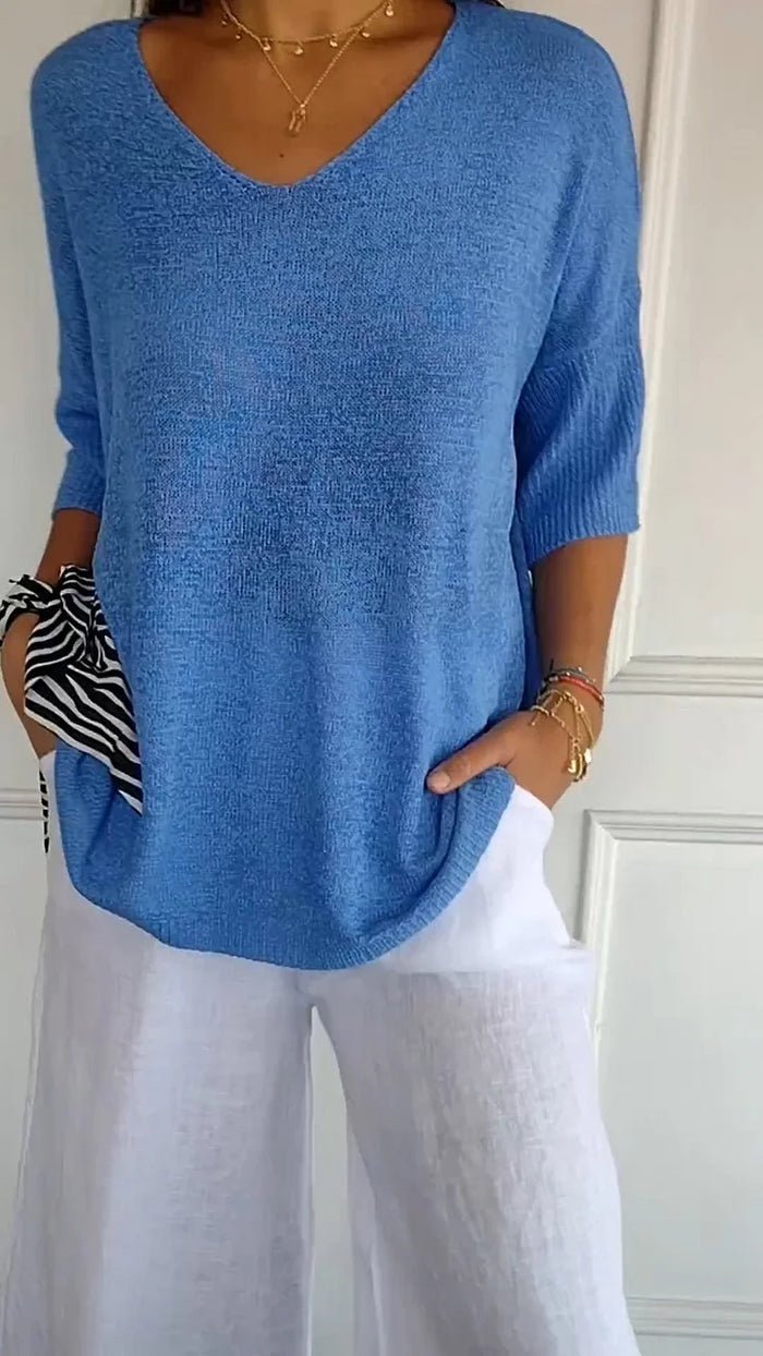 Juna – Elegant V - Neck Knitted Top - Tops - Flaro