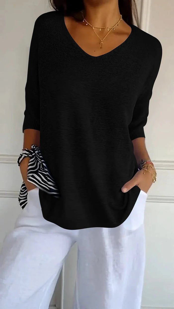 Juna – Elegant V - Neck Knitted Top - Tops - Flaro