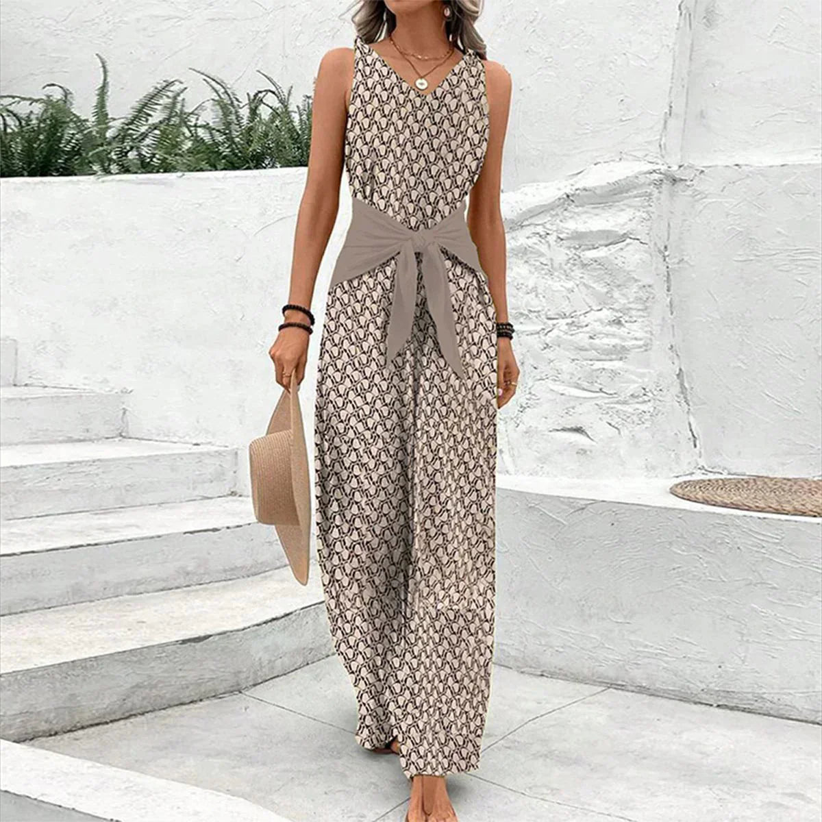 Nahla – Elegant Jumpsuit with Bow Detail - S -