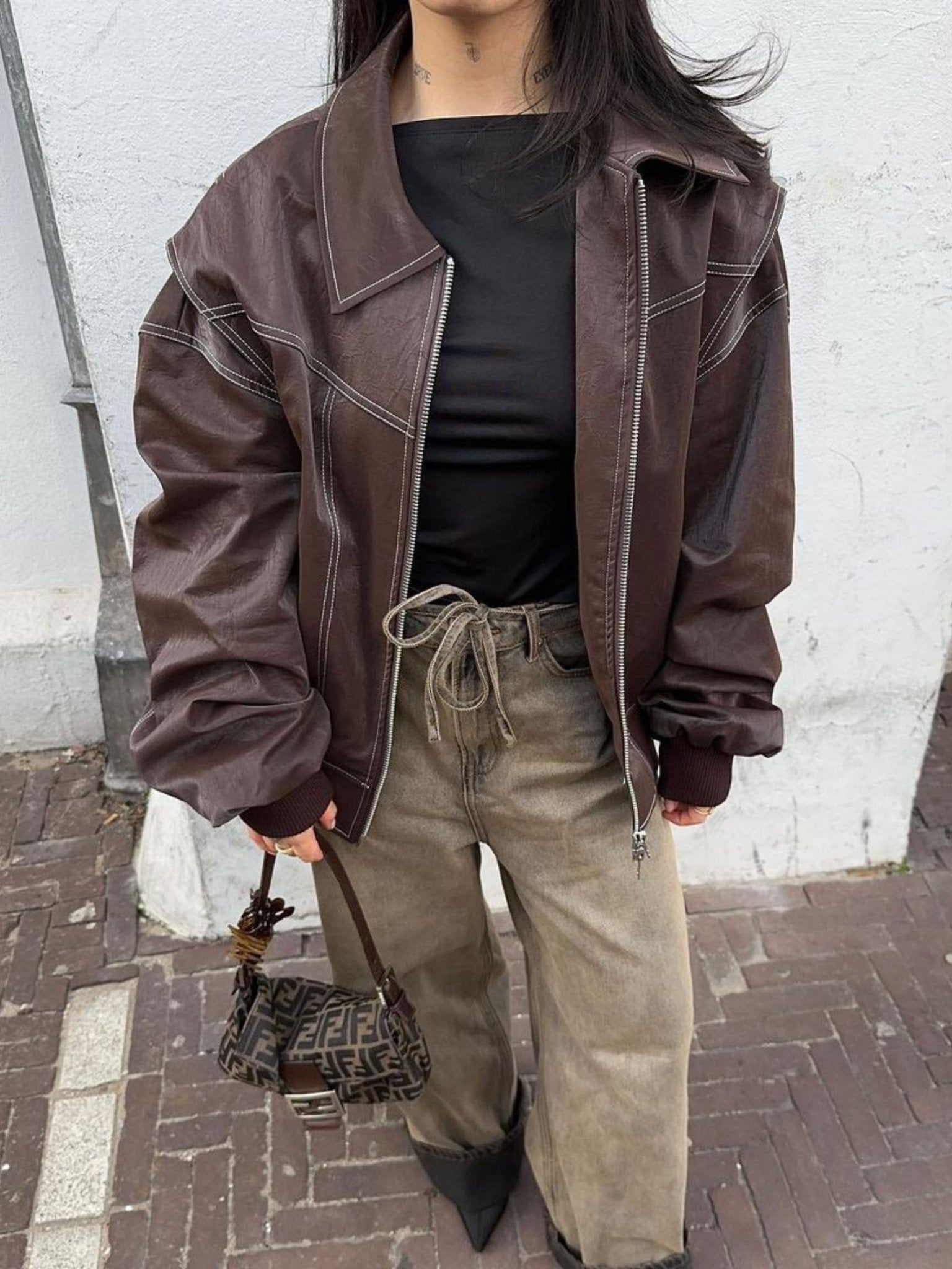 Romy – Oversized Leather Bomber Jacket - Brown - S
