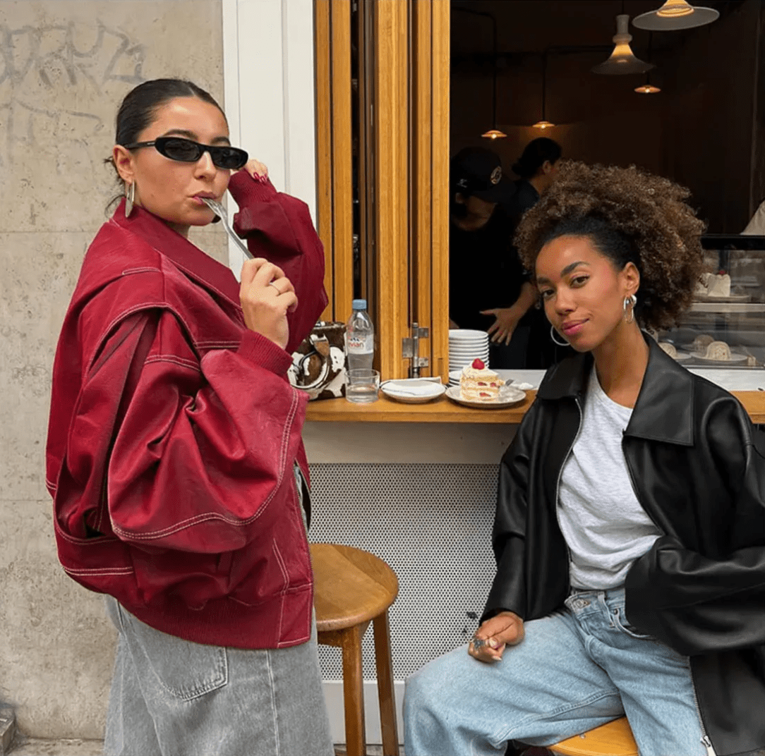 Romy – Oversized Leather Bomber Jacket - Red - S