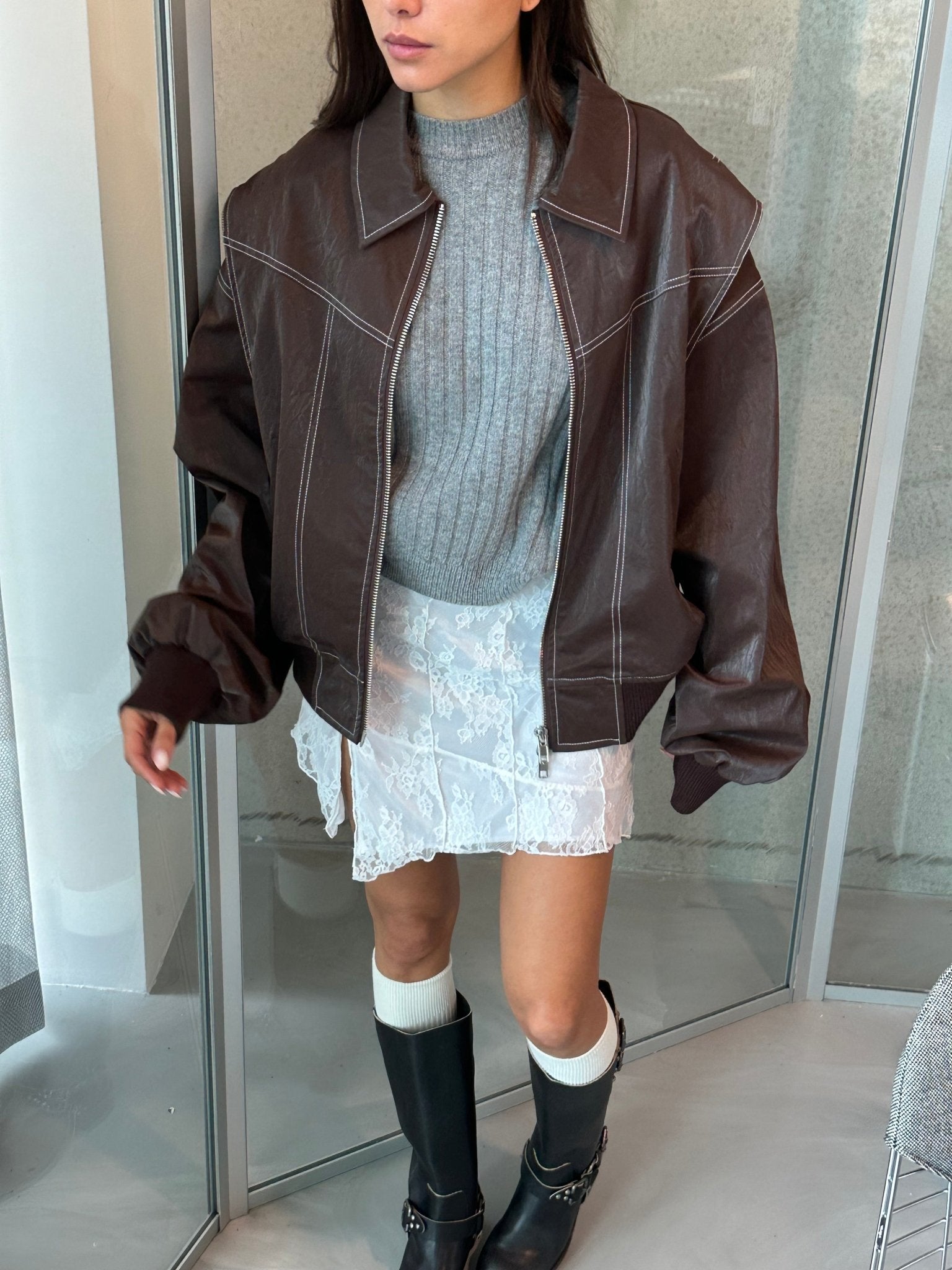 Romy – Oversized Leather Bomber Jacket - Brown - S